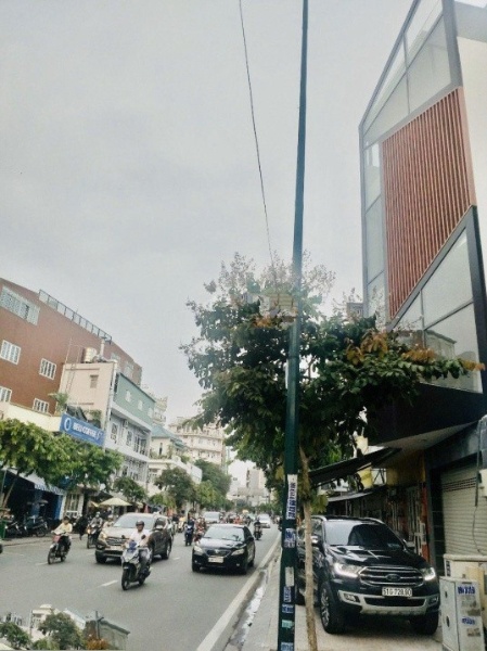 Bán nhà 63 m² gần mặt tiền Lãnh Binh Thăng, Phường 12, Quận 11, Hồ Chí Minh